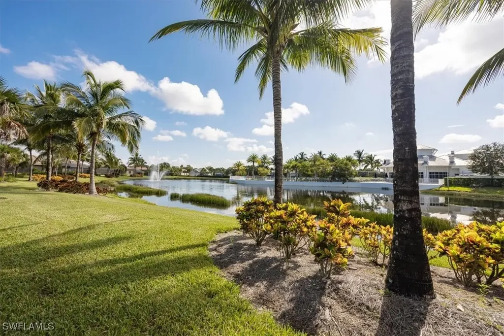 9112 Snowy Owl Way Naples FL 34120