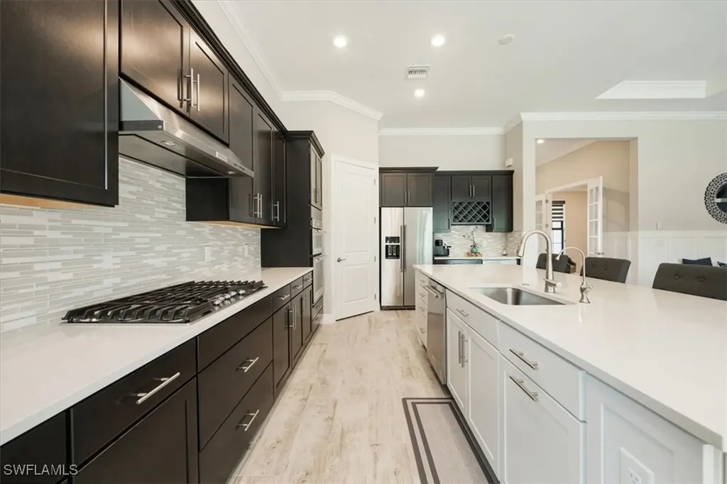 9112 Snowy Owl Way Naples FL 34120