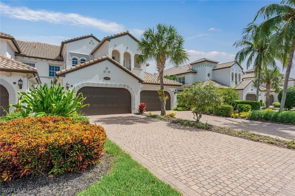 3725 Montreux Lane Naples FL 34114