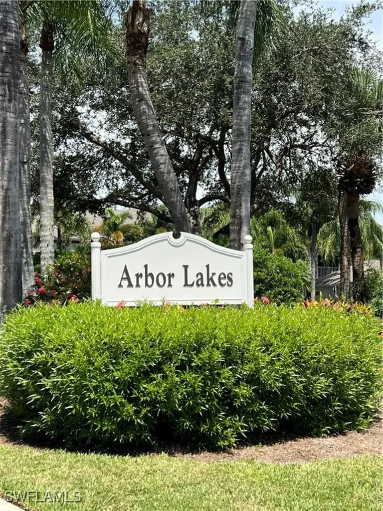 7625 Arbor Lakes Court Naples FL 34112