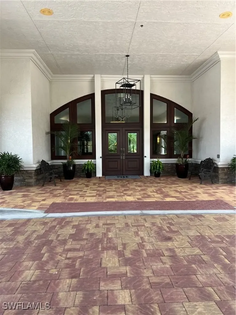 7625 Arbor Lakes Court Naples FL 34112