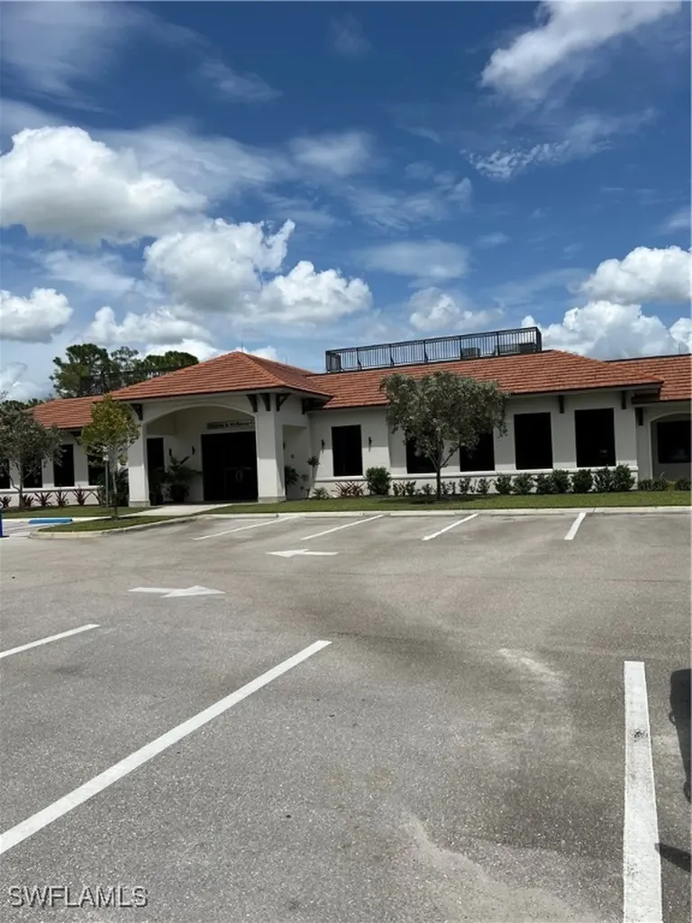 7625 Arbor Lakes Court Naples FL 34112