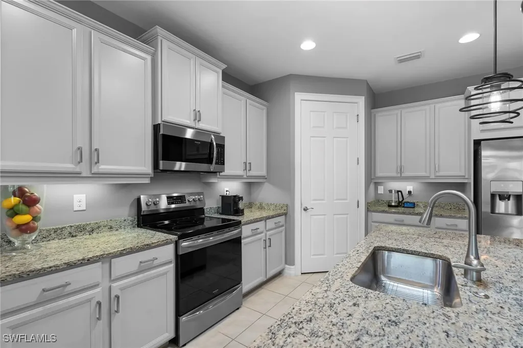 28188 Seasons Tide Avenue Bonita Springs FL 34135