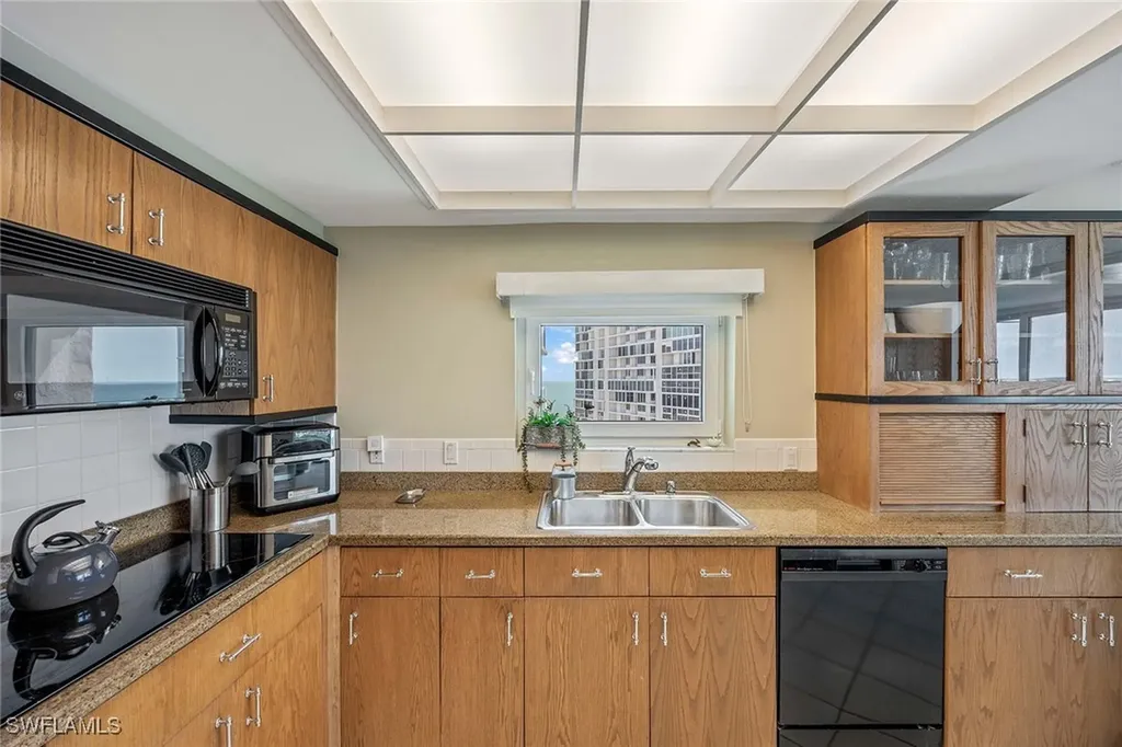 4031 Gulf Shore Boulevard N Naples FL 34103
