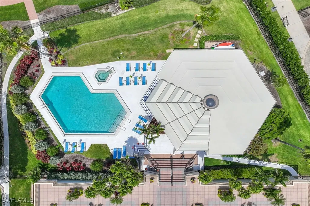 4031 Gulf Shore Boulevard N Naples FL 34103