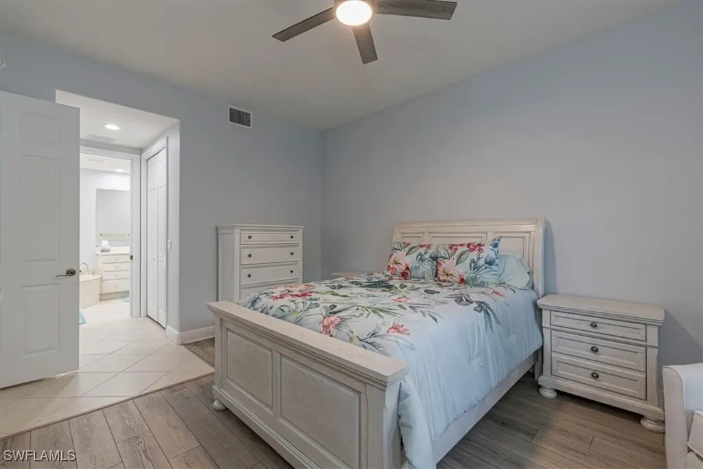 7837 Hawthorne Drive Naples FL 34113