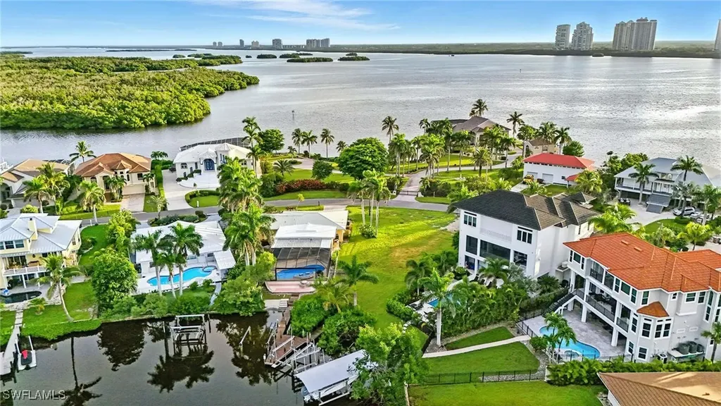 26815 Mclaughlin Boulevard Bonita Springs FL 34134