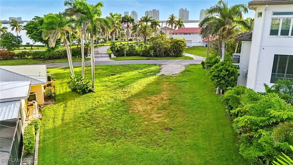 26815 Mclaughlin Boulevard Bonita Springs FL 34134