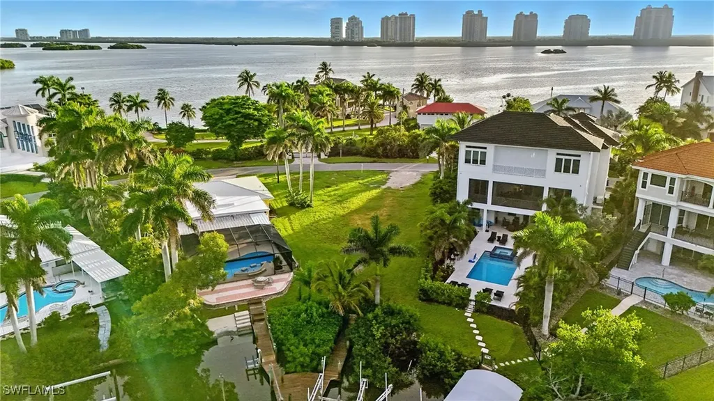 26815 Mclaughlin Boulevard Bonita Springs FL 34134