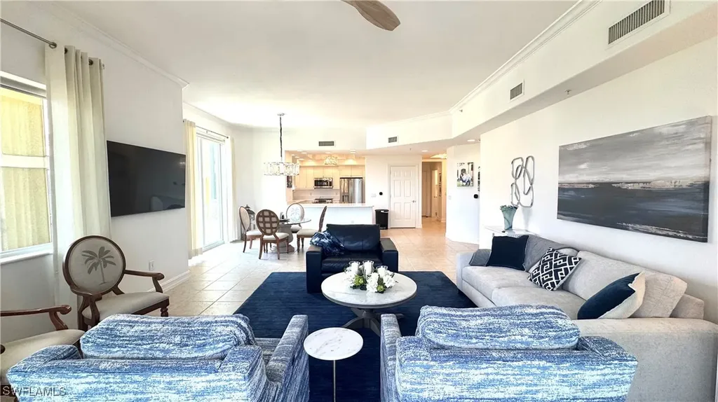 2738 Tiburon Boulevard E Naples FL 34109