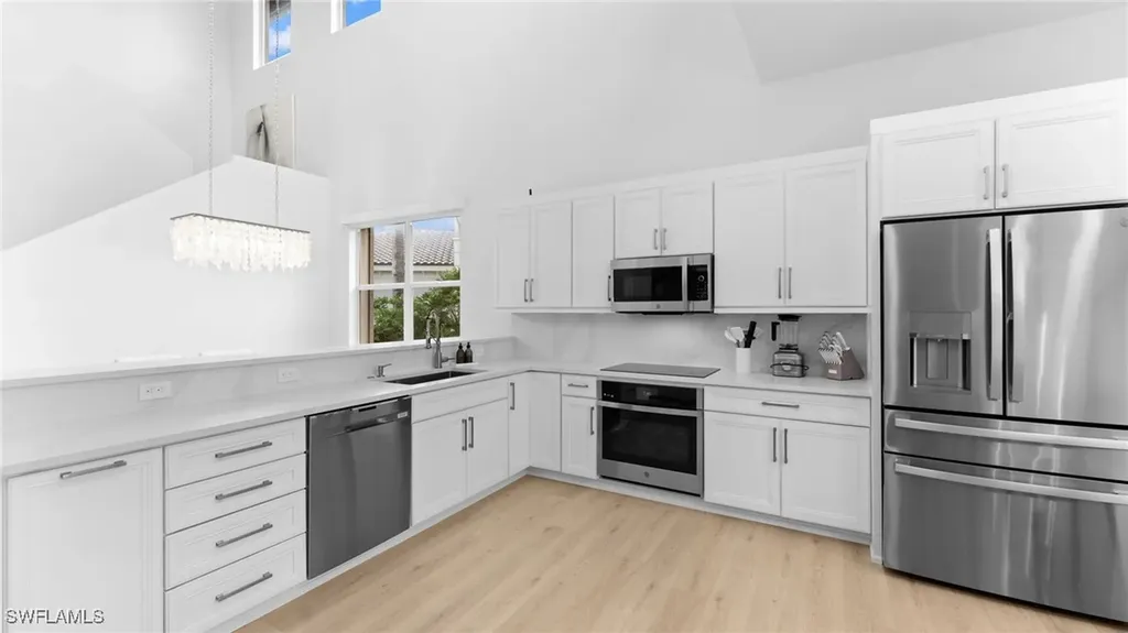 6172 Dogleg Drive Naples FL 34113