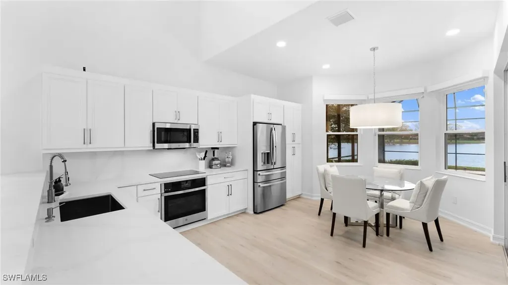 6172 Dogleg Drive Naples FL 34113