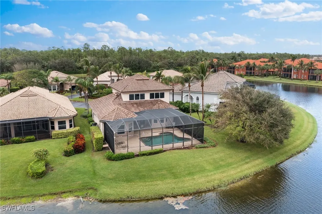6172 Dogleg Drive Naples FL 34113