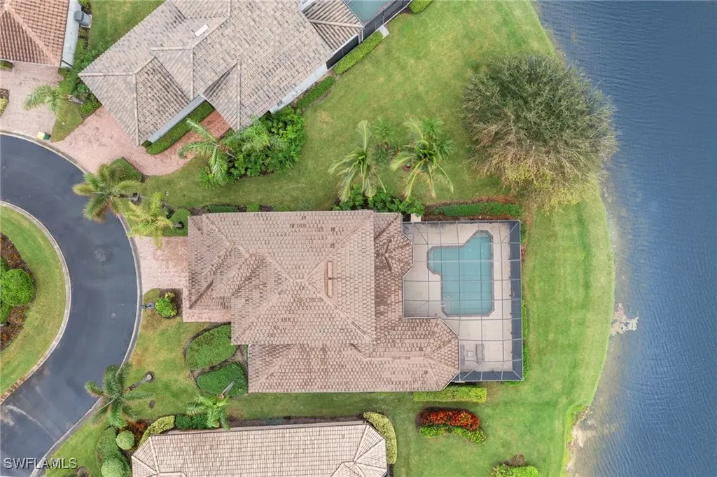 6172 Dogleg Drive Naples FL 34113