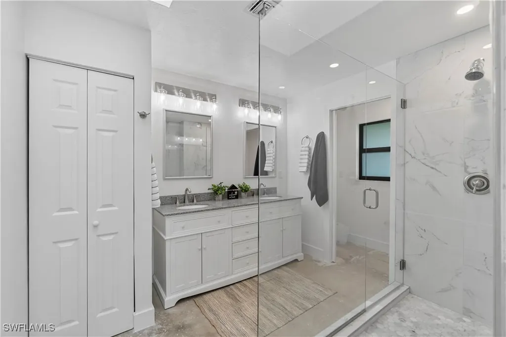 26900 Mclaughlin Boulevard Bonita Springs FL 34134