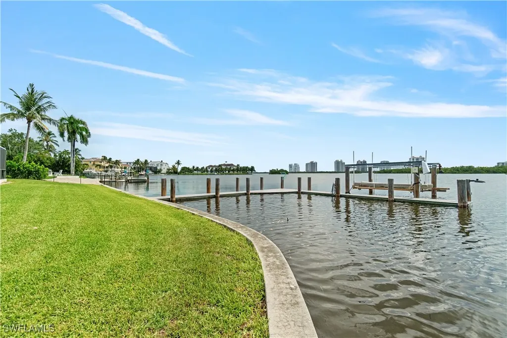 26900 Mclaughlin Boulevard Bonita Springs FL 34134