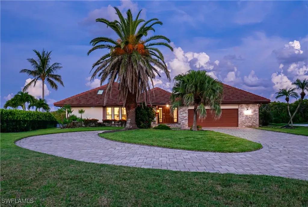 26900 Mclaughlin Boulevard Bonita Springs FL 34134