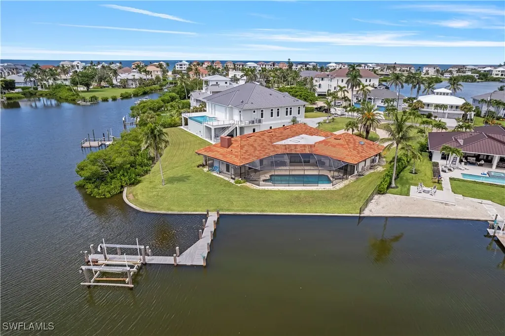 26900 Mclaughlin Boulevard Bonita Springs FL 34134