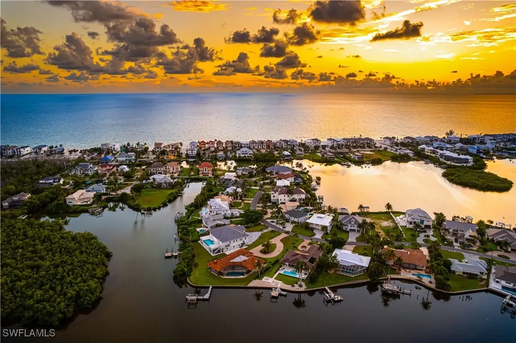 26900 Mclaughlin Boulevard Bonita Springs FL 34134