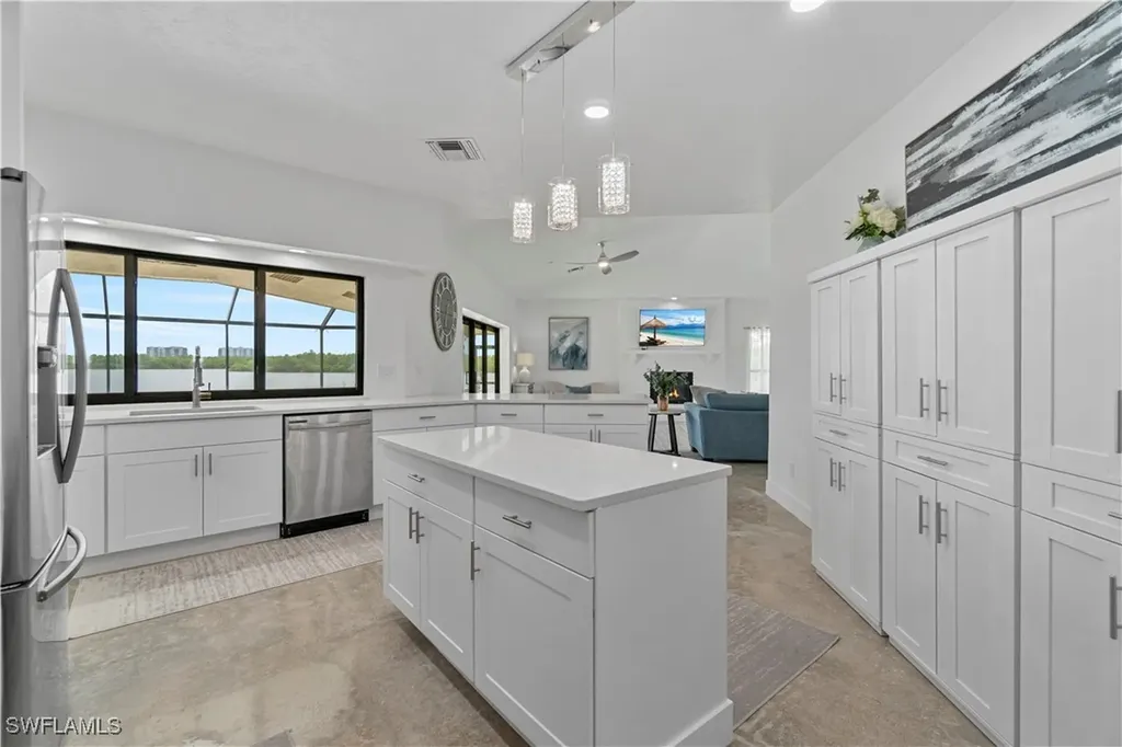 26900 Mclaughlin Boulevard Bonita Springs FL 34134