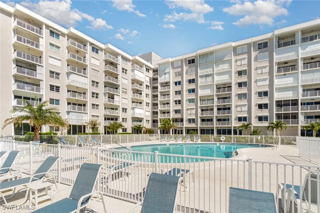 3443 Gulf Shore Boulevard N Naples FL 34103