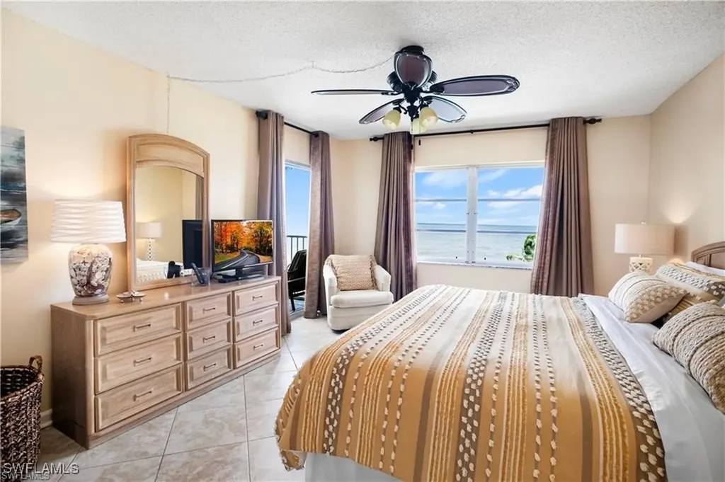 3443 Gulf Shore Boulevard N Naples FL 34103