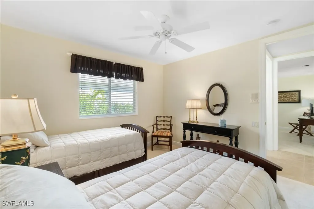 1091 Camelot Circle Naples FL 34119