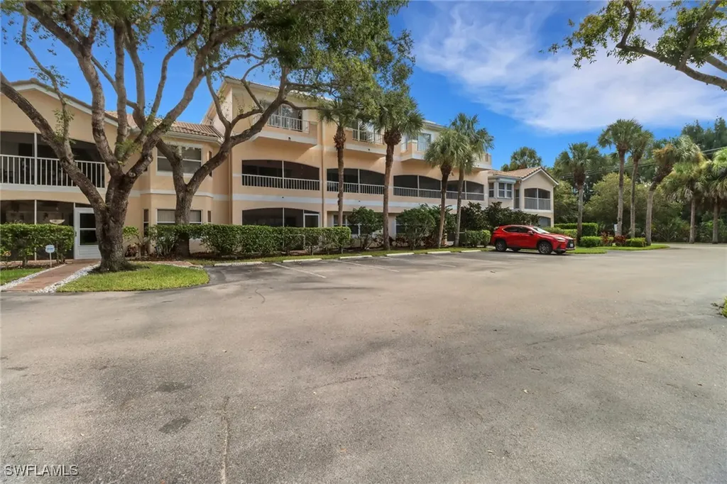 1096 Woodshire Lane Naples FL 34105