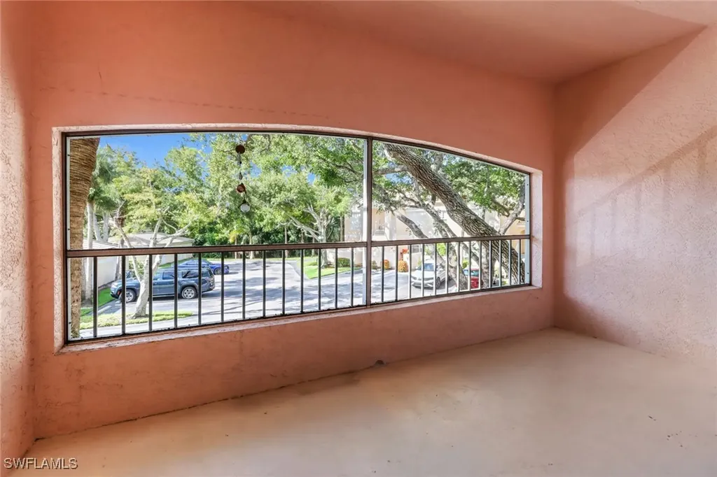 1096 Woodshire Lane Naples FL 34105