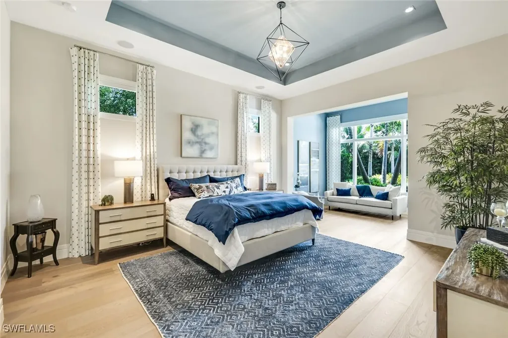 112 Hickory Road Naples FL 34108