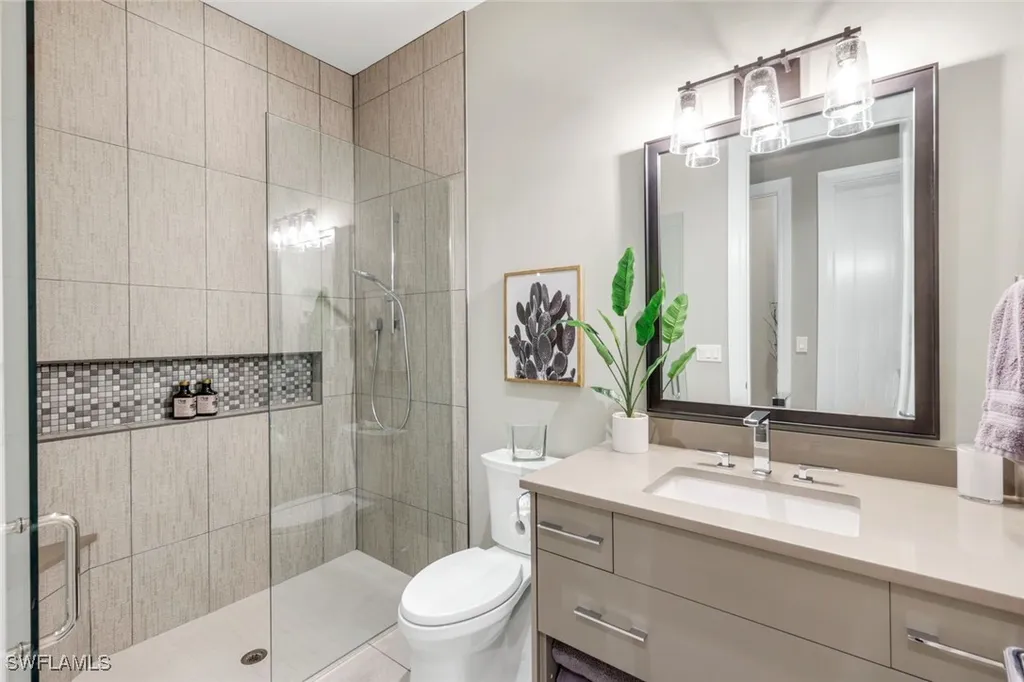 112 Hickory Road Naples FL 34108