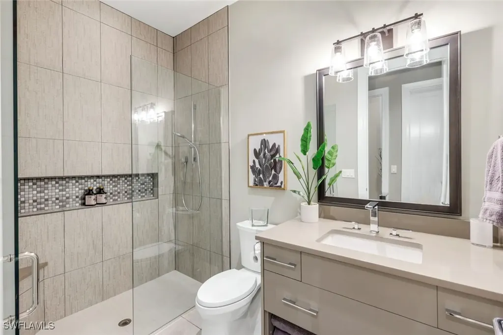 112 Hickory Road Naples FL 34108