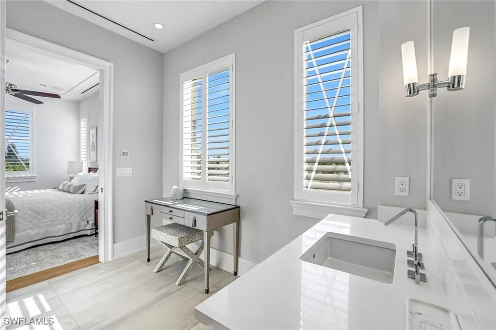 382 12th Avenue S Naples FL 34102