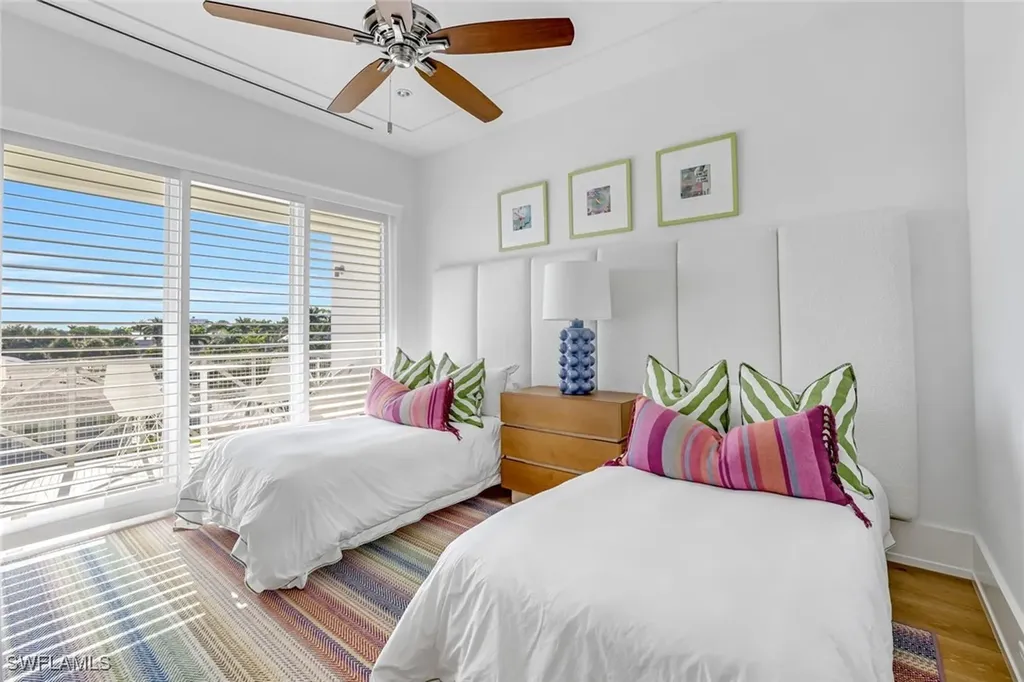 382 12th Avenue S Naples FL 34102