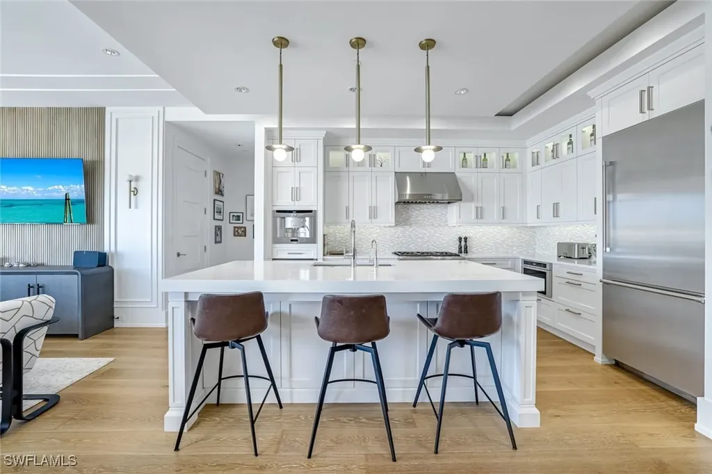 382 12th Avenue S Naples FL 34102