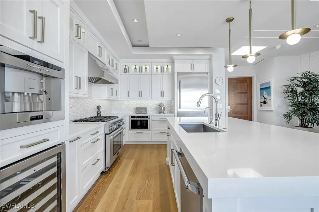 382 12th Avenue S Naples FL 34102