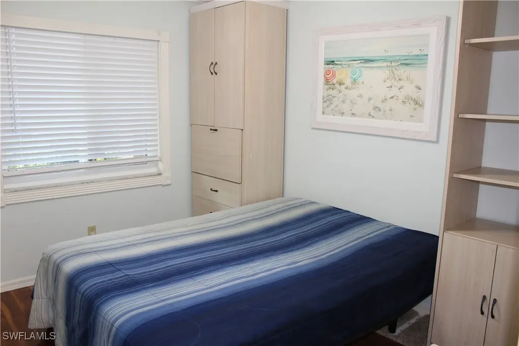 7360 Saint Ives Way Naples FL 34104