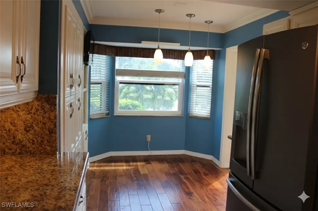 7360 Saint Ives Way Naples FL 34104