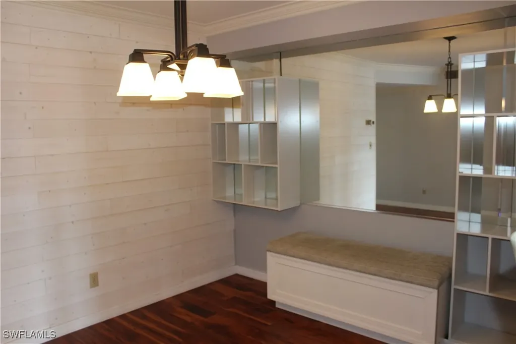 7360 Saint Ives Way Naples FL 34104