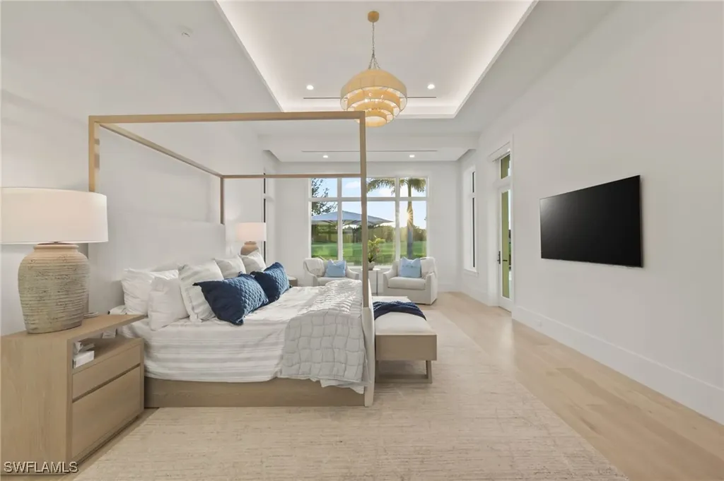 6253 Highcroft Drive Naples FL 34119