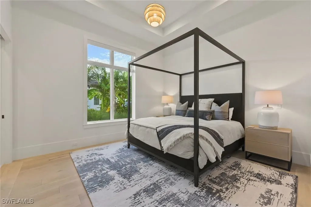 6253 Highcroft Drive Naples FL 34119