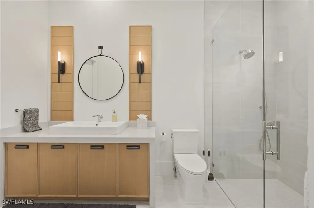 6253 Highcroft Drive Naples FL 34119