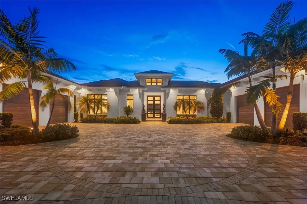 6253 Highcroft Drive Naples FL 34119