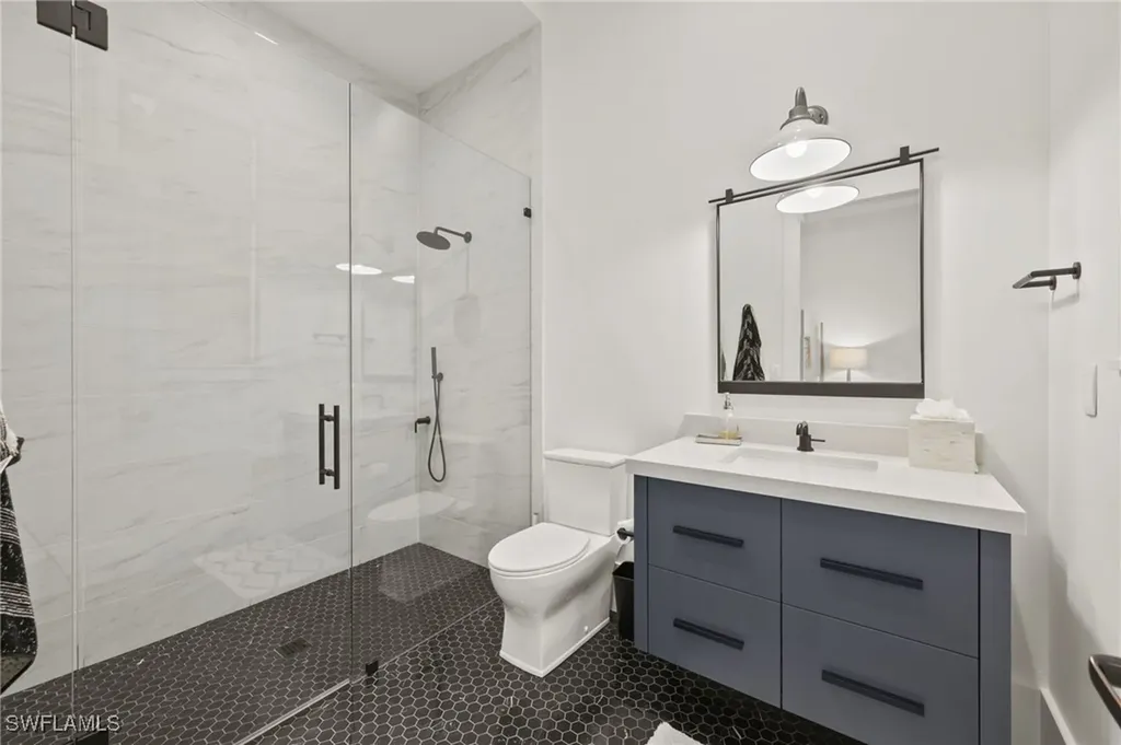 6253 Highcroft Drive Naples FL 34119