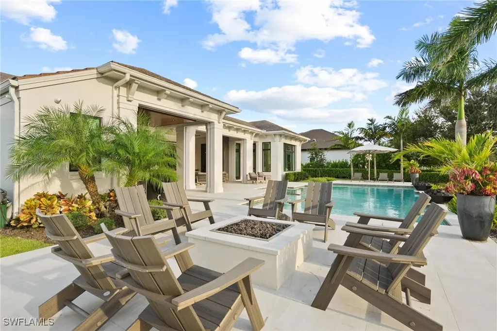 6253 Highcroft Drive Naples FL 34119