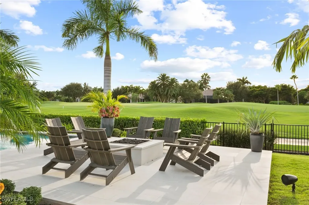 6253 Highcroft Drive Naples FL 34119