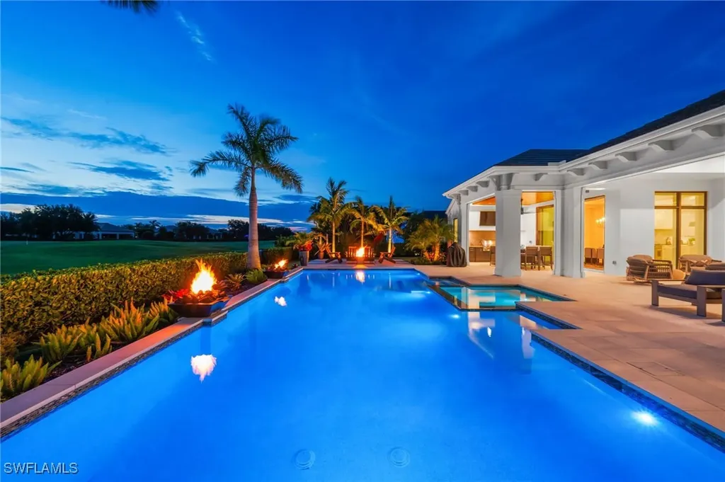 6253 Highcroft Drive Naples FL 34119