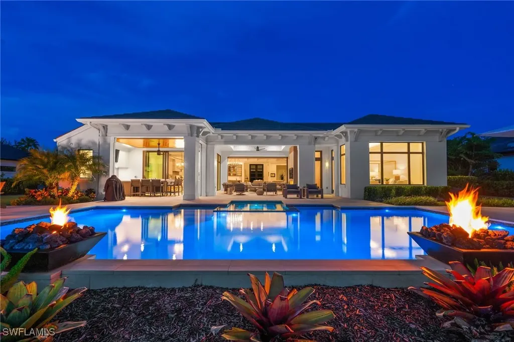 6253 Highcroft Drive Naples FL 34119