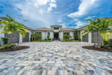6253 Highcroft Drive Naples FL 34119