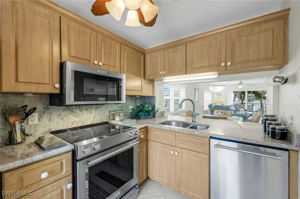 1041 Swallow Avenue Marco Island FL 34145